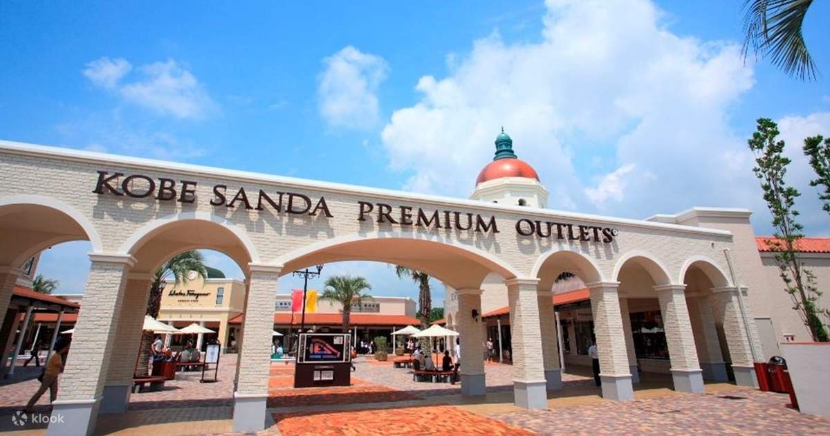 Kobe Sanda Premium Outlets Arima Onsen and Mount Rokko Tour from